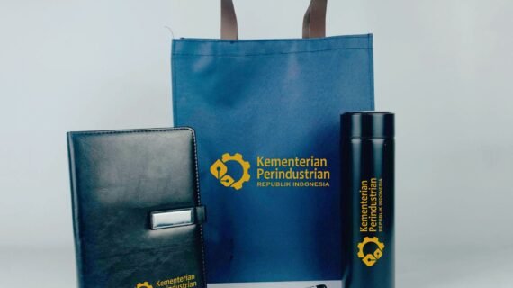 Souvenir Karyawan: Bentuk Apresiasi yang Membangun Loyalitas