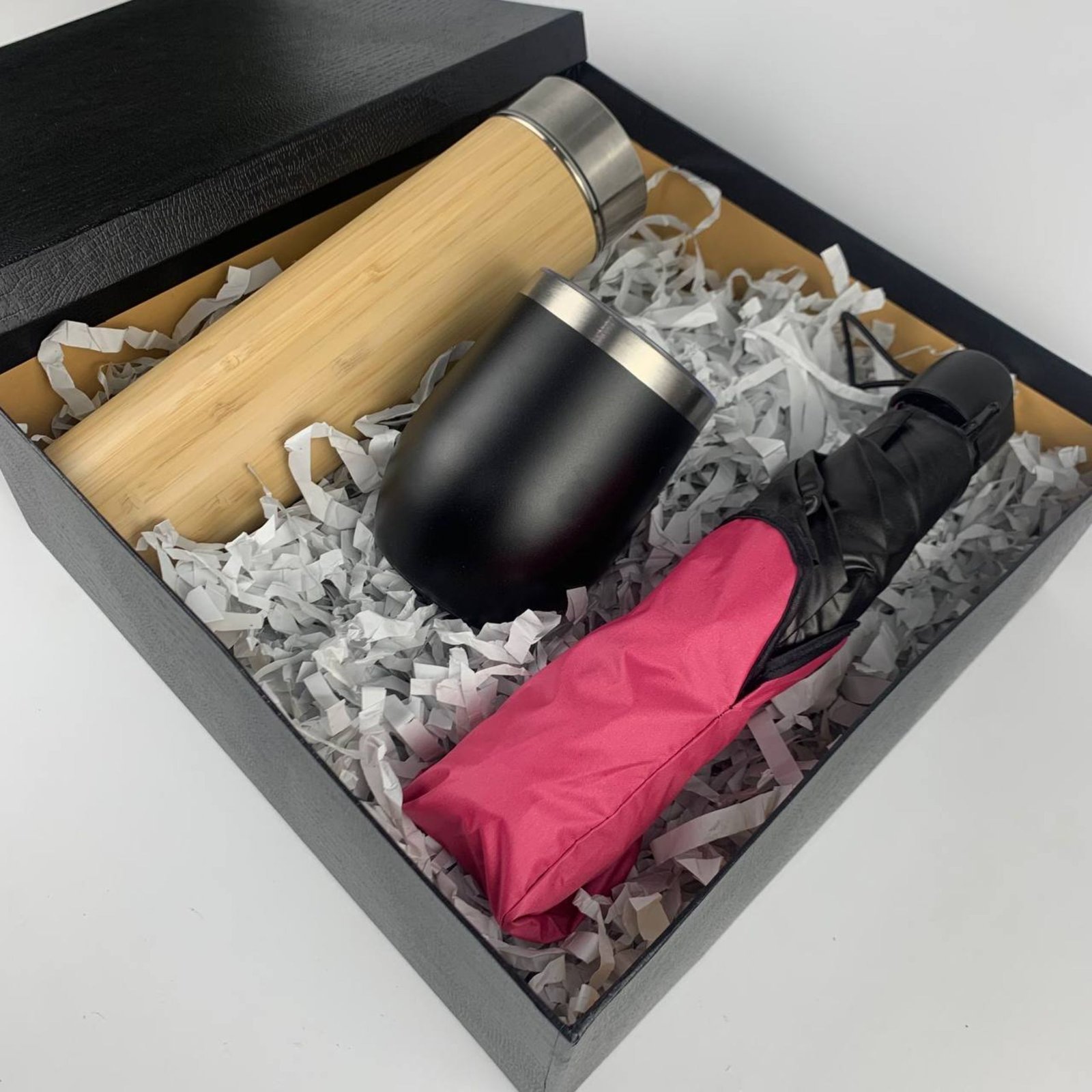 Panduan Lengkap Pengemasan dan Pengiriman Souvenir ke Seluruh Indonesia