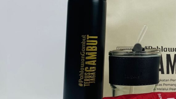 Souvenir vs Merchandise: Mana yang Lebih Cocok untuk Perusahaan Anda?
