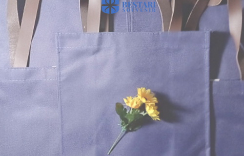 Totebag Souvenir: Bukan Sekadar Tas, Tapi Kenangan yang Perlu Dijaga