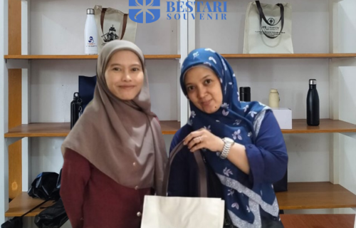 Seni Menghargai Orang Lain Lewat Tindakan Sederhana